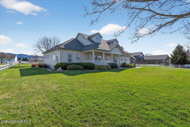 2300 W POLO GREEN AVE, Post Falls, ID 83854