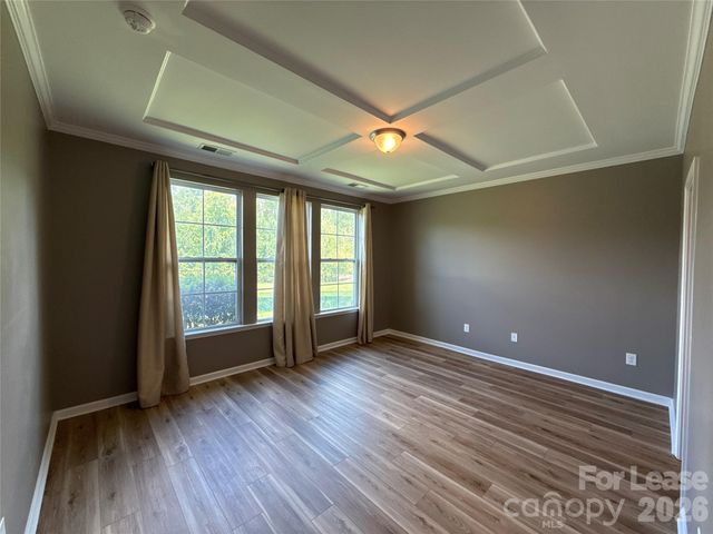 5818 Glenmore Garden Drive, Charlotte, NC 27280