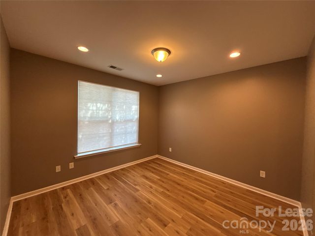5818 Glenmore Garden Drive, Charlotte, NC 27280