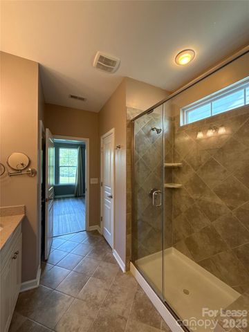 5818 Glenmore Garden Drive, Charlotte, NC 27280