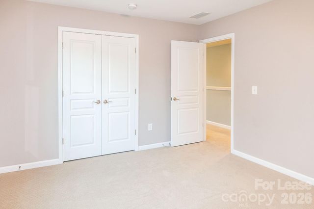 5818 Glenmore Garden Drive, Charlotte, NC 27280