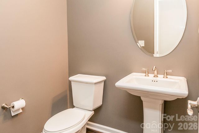 5818 Glenmore Garden Drive, Charlotte, NC 27280