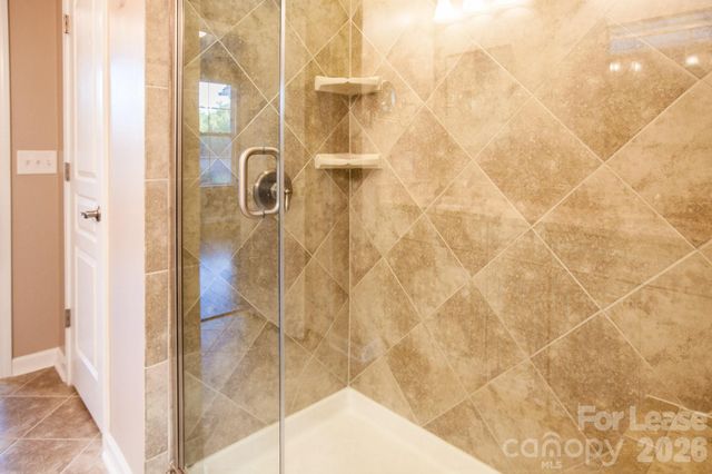 5818 Glenmore Garden Drive, Charlotte, NC 27280