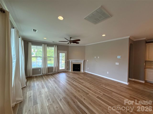 5818 Glenmore Garden Drive, Charlotte, NC 27280