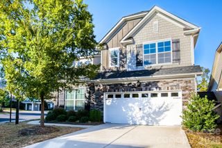 5818 Glenmore Garden Drive, Charlotte, NC 27280