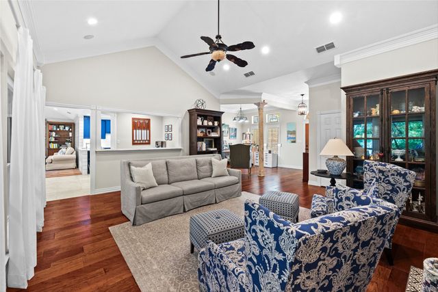 8808 Ravenswood Road, Granbury, TX 76049