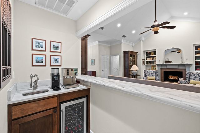 8808 Ravenswood Road, Granbury, TX 76049