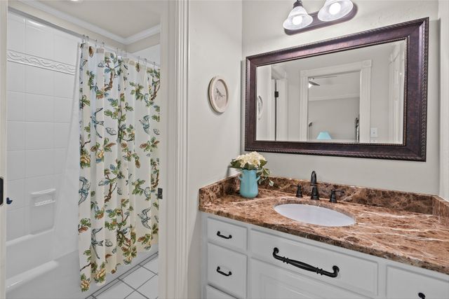8808 Ravenswood Road, Granbury, TX 76049