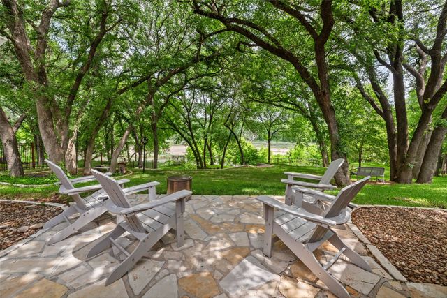 8808 Ravenswood Road, Granbury, TX 76049