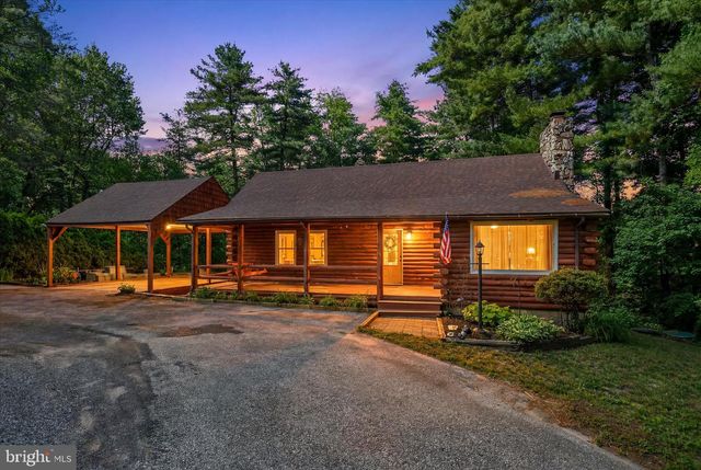 3299 LINEBORO RD, Manchester, MD 21102