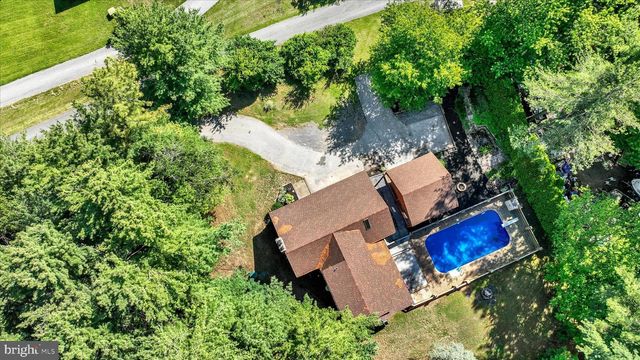 3299 LINEBORO RD, Manchester, MD 21102