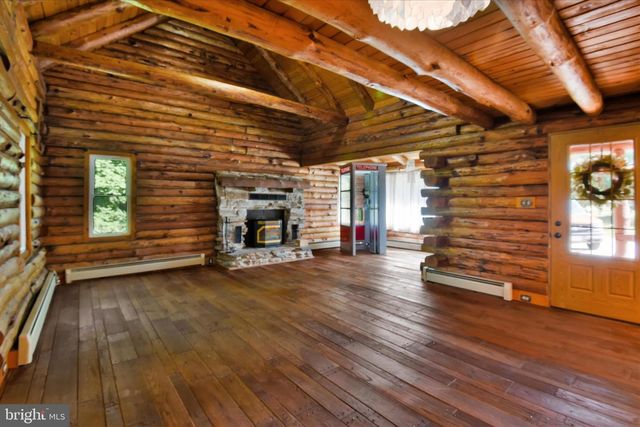 3299 LINEBORO RD, Manchester, MD 21102