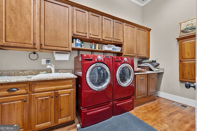 50 Brookview Place, Oxford, GA 30054