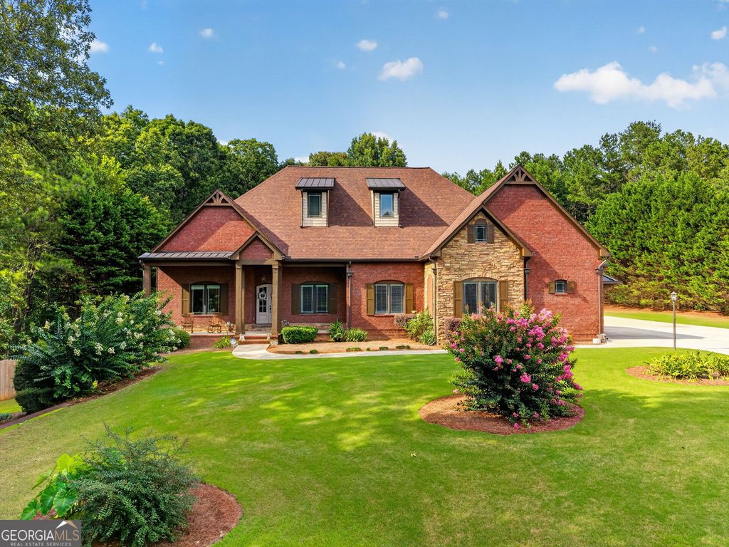 50 Brookview Place, Oxford, GA 30054