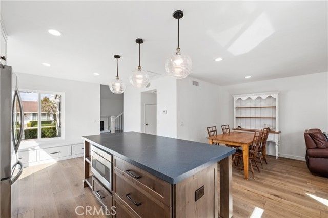 22 Silkleaf, Irvine, CA 92614