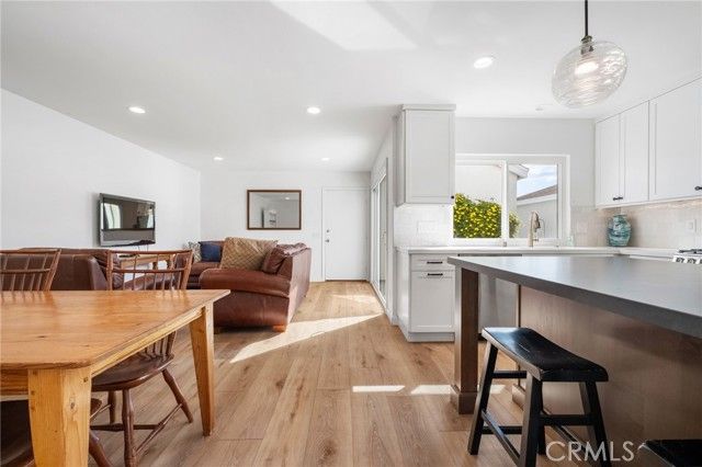 22 Silkleaf, Irvine, CA 92614