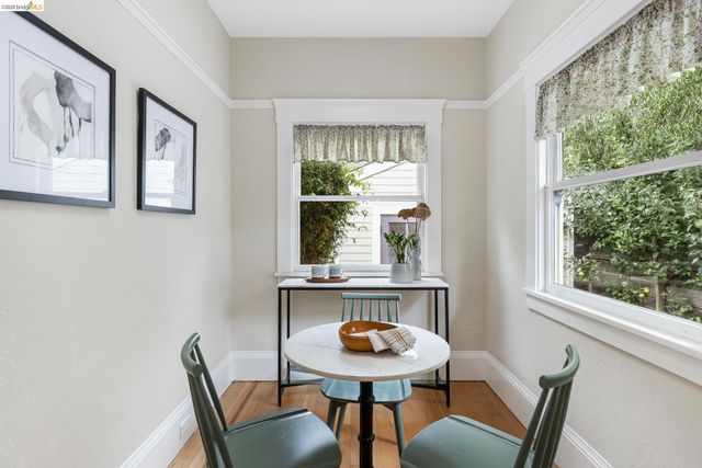 590 66th St, Oakland, CA 94609