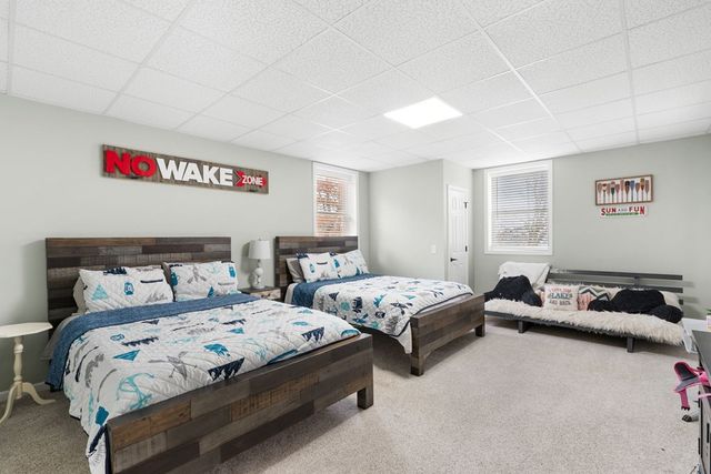 1612 Lakeview Dr, Young Harris, GA 30582