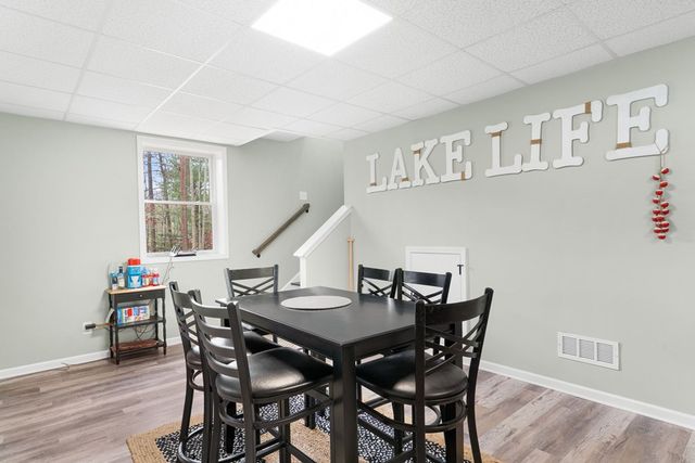 1612 Lakeview Dr, Young Harris, GA 30582