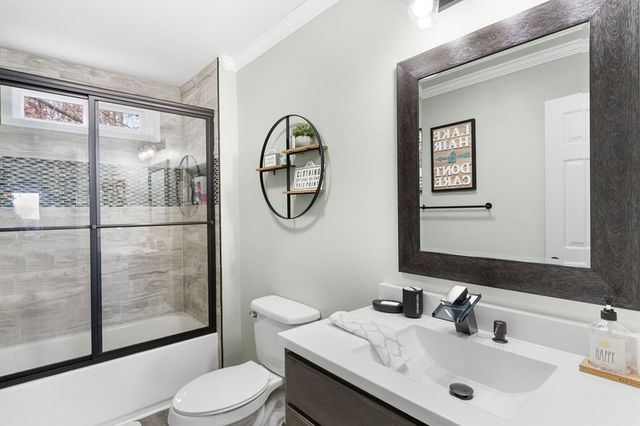 1612 Lakeview Dr, Young Harris, GA 30582