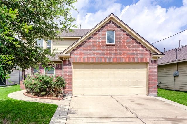 16758 N Rail Drive, Conroe, TX 77385