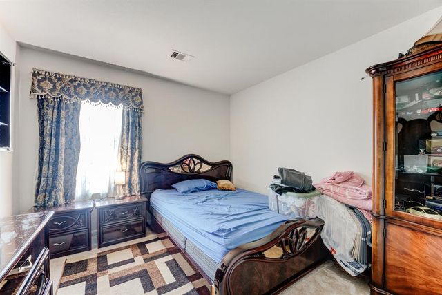 16758 N Rail Drive, Conroe, TX 77385