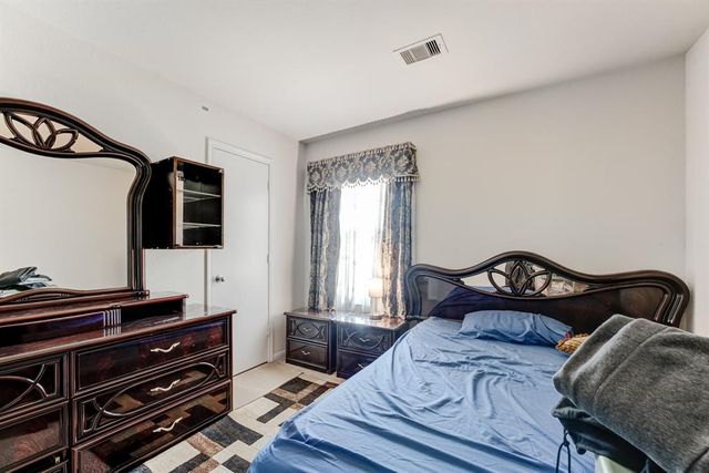 16758 N Rail Drive, Conroe, TX 77385