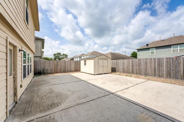 16758 N Rail Drive, Conroe, TX 77385