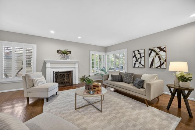 1810 9th Ave, Sacramento, CA 95818