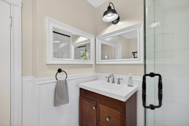 1810 9th Ave, Sacramento, CA 95818