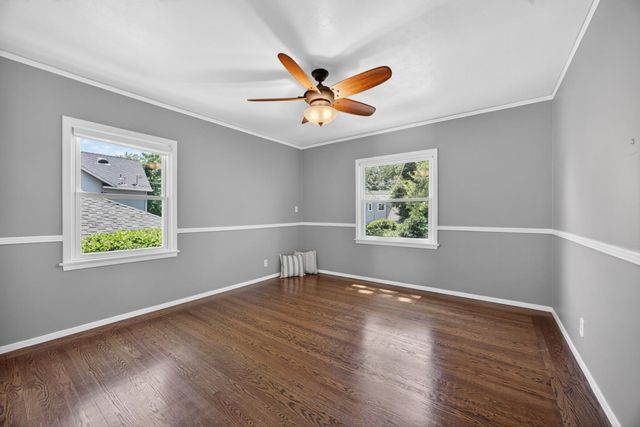 1810 9th Ave, Sacramento, CA 95818