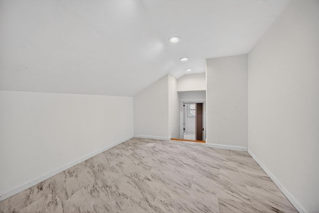 1810 9th Ave, Sacramento, CA 95818