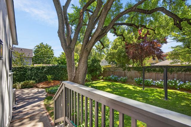 1810 9th Ave, Sacramento, CA 95818
