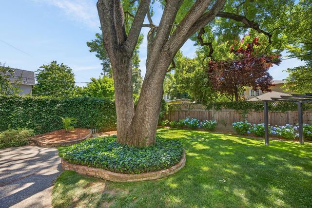 1810 9th Ave, Sacramento, CA 95818