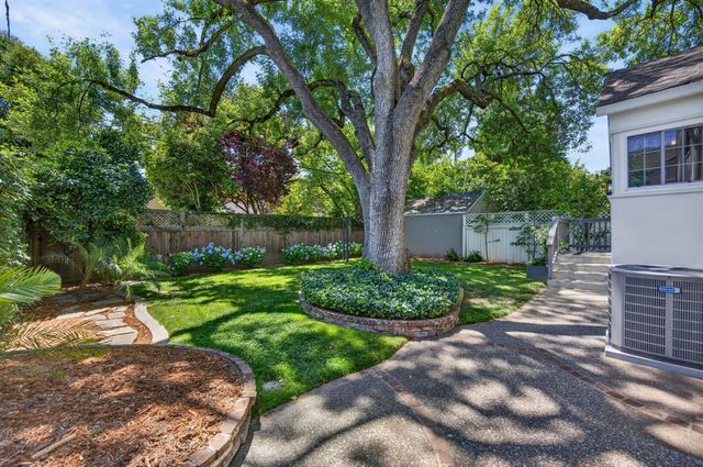 1810 9th Ave, Sacramento, CA 95818