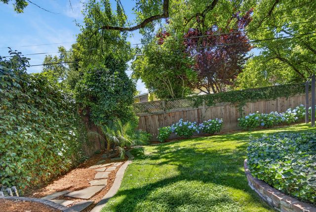1810 9th Ave, Sacramento, CA 95818