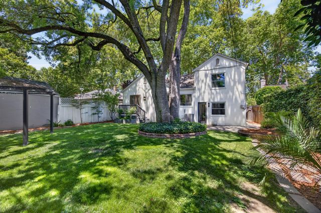1810 9th Ave, Sacramento, CA 95818