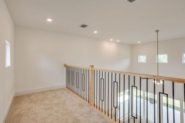 247 Silver Lakes Drive, Sunset, TX 76270