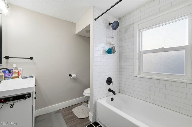 1022 19th Street NE, Canton, OH 44714