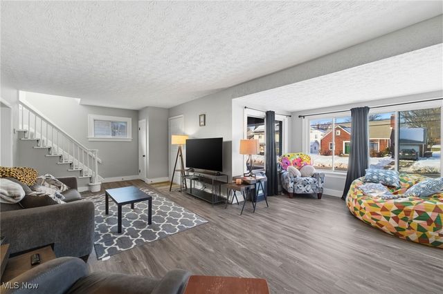 1022 19th Street NE, Canton, OH 44714