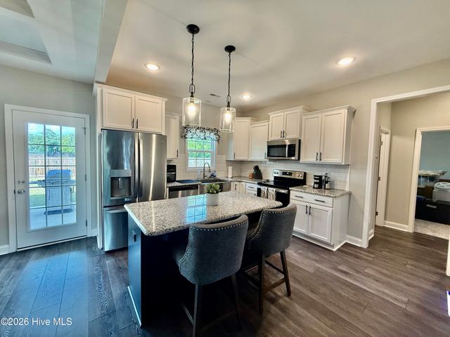 6836 Calloway Road, Aberdeen, NC 28315