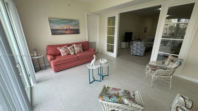 19 W Harbour Isle Dr W 201, Fort Pierce, FL 34949