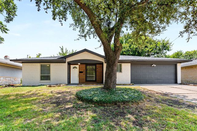 212 E Kearney Street, Mesquite, TX 75149