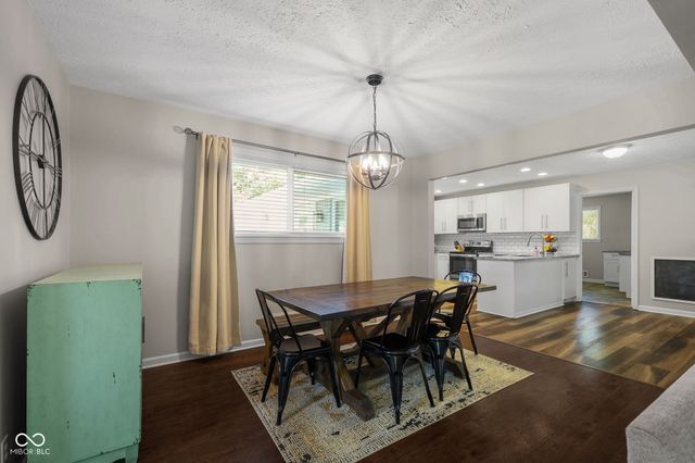 540 Golf Lane, Indianapolis, IN 46260