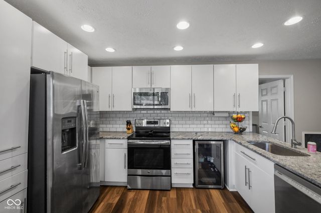 540 Golf Lane, Indianapolis, IN 46260