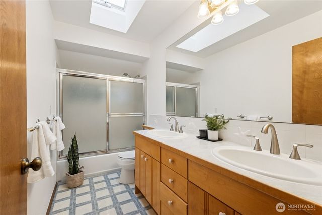 19714 41st Avenue NE, Lake Forest Park, WA 98155