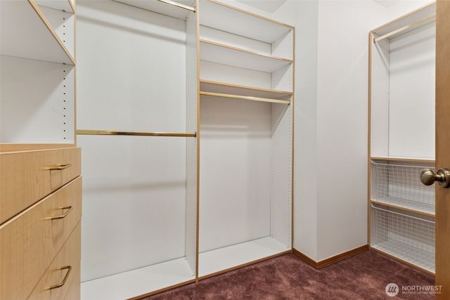 19714 41st Avenue NE, Lake Forest Park, WA 98155