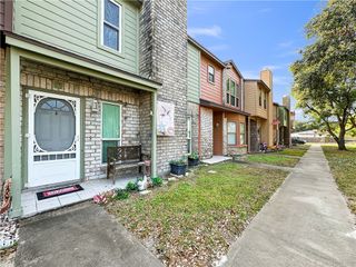 2902 Saint Joseph St F, Corpus Christi, TX 78418