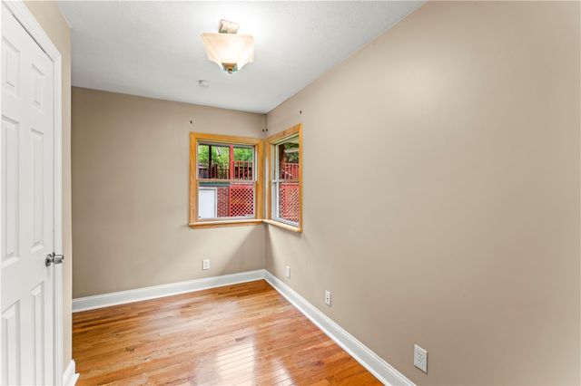 245 Wilbert Ave, South Strabane, PA 15301