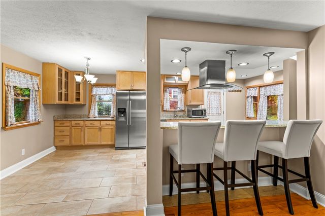 245 Wilbert Ave, South Strabane, PA 15301